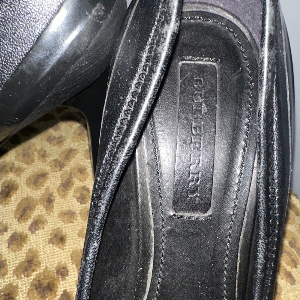 Burberry Black Platform Heels - Picture 2 of 16